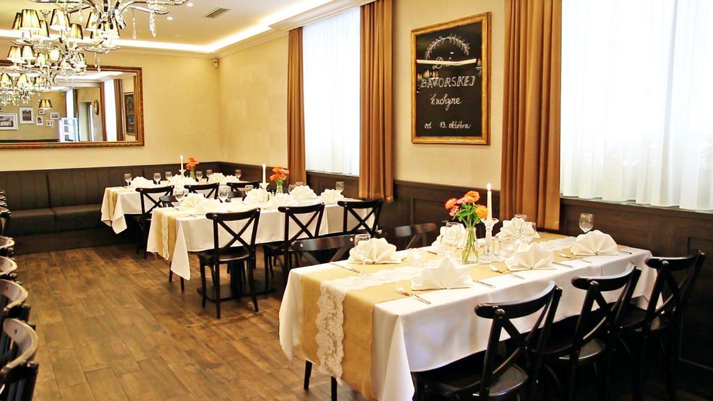 Penzion Rosenthal Ruzindol Extérieur photo